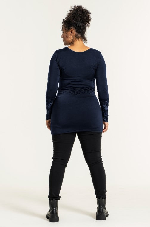 Sandgaard Blouse w. Long Lace Sleeve Top Dark Blue